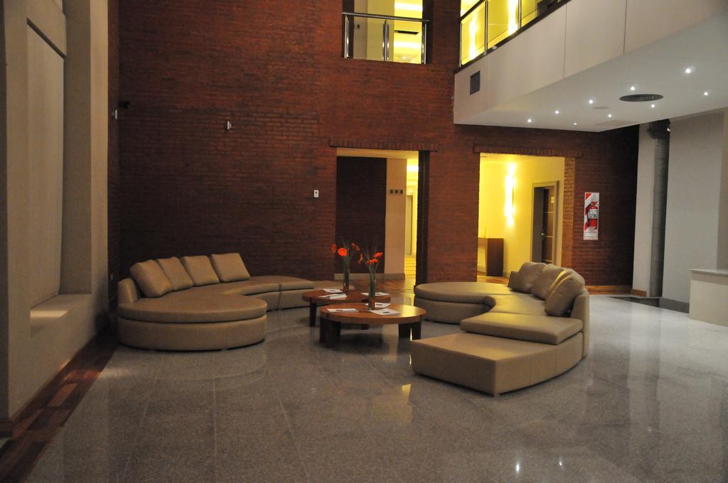 Antu Malal Hotel Plaza Huincul 外观 照片