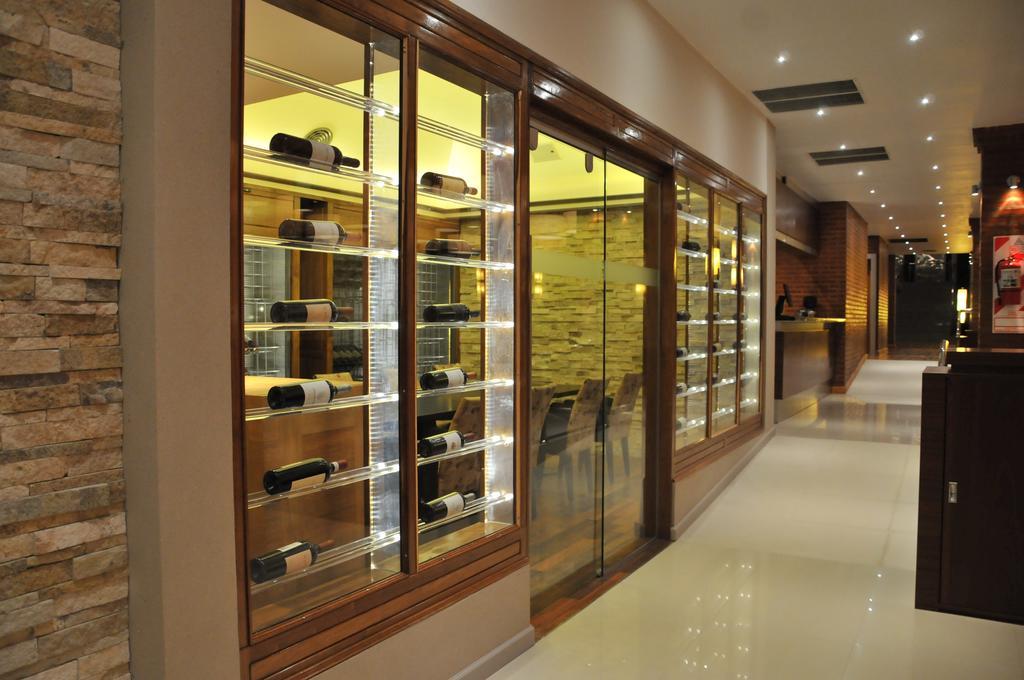 Antu Malal Hotel Plaza Huincul 外观 照片