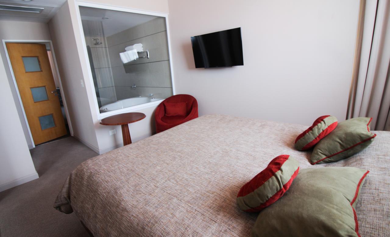 Antu Malal Hotel Plaza Huincul 外观 照片