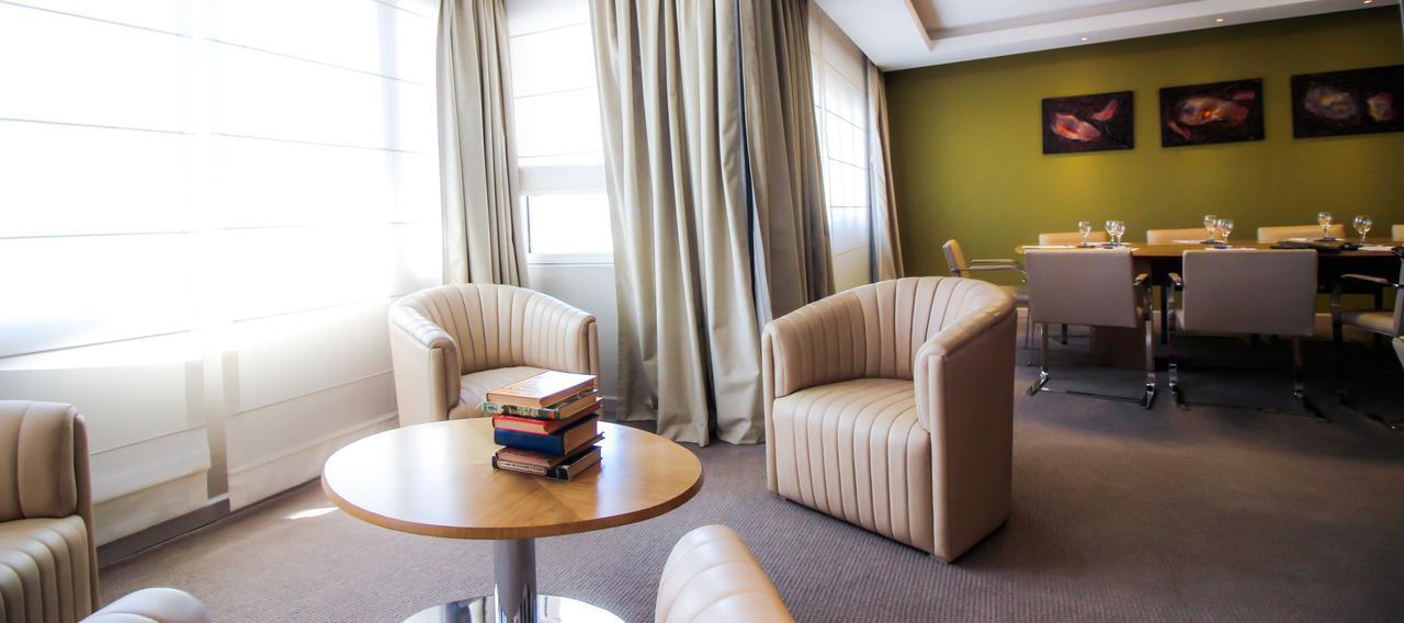 Antu Malal Hotel Plaza Huincul 外观 照片