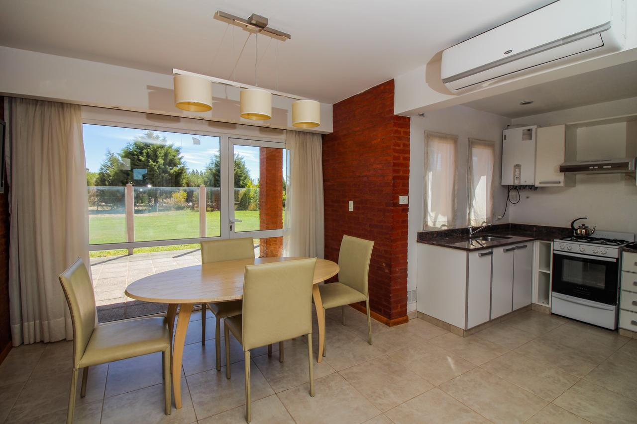 Antu Malal Hotel Plaza Huincul 外观 照片